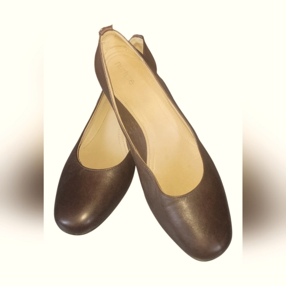 Nurture Brya Women's Classic Brown Leather Cushioned Insole Pumps Sz 8 1/2 M - Picture 9 of 9